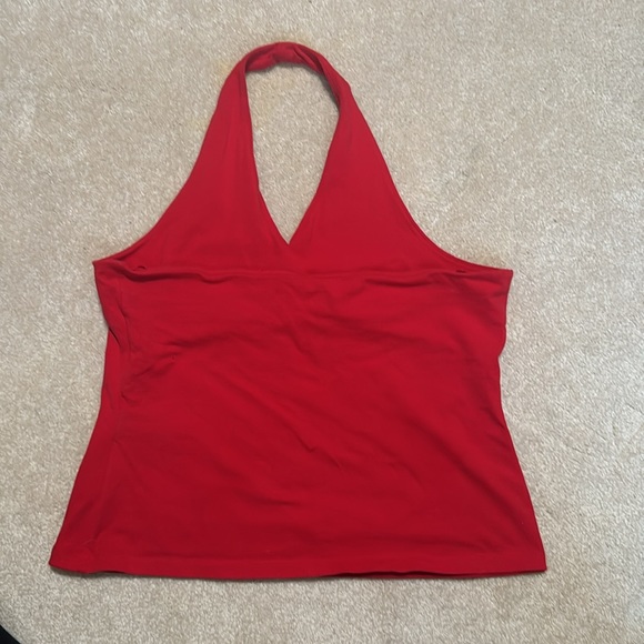 Red halter top new, never worn - Picture 2 of 2